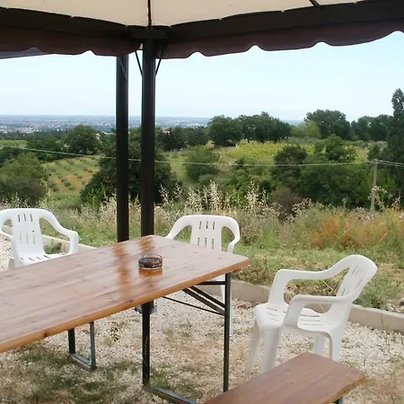 Farm stay La Gironda